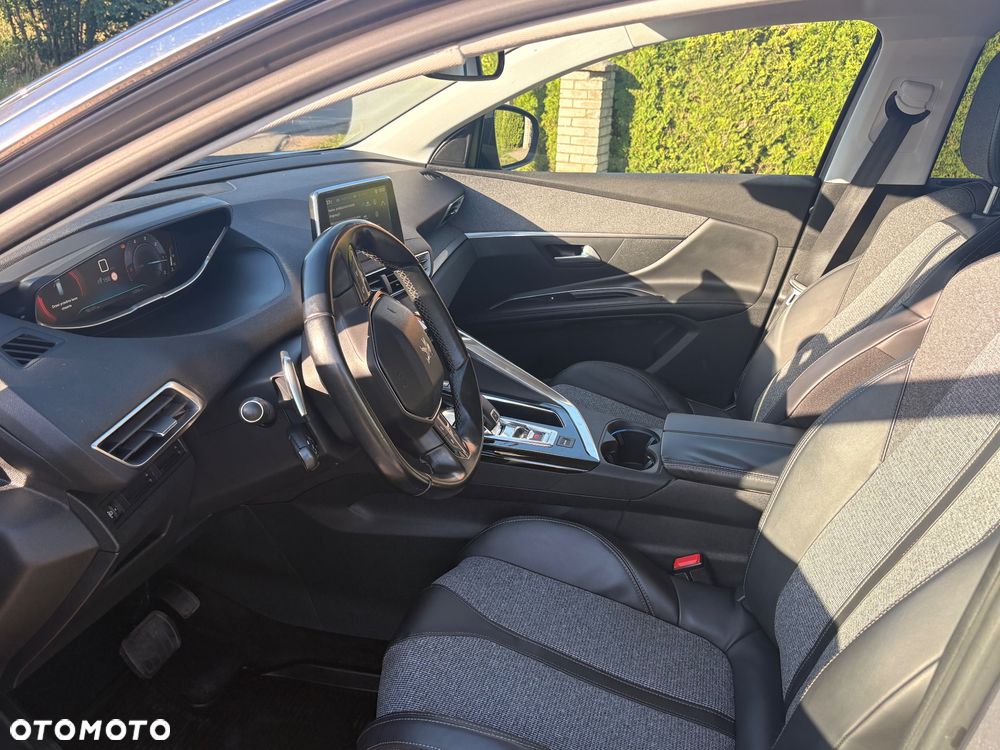 Peugeot 5008 1.6 BlueHDI Allure S&S EAT6 - 9