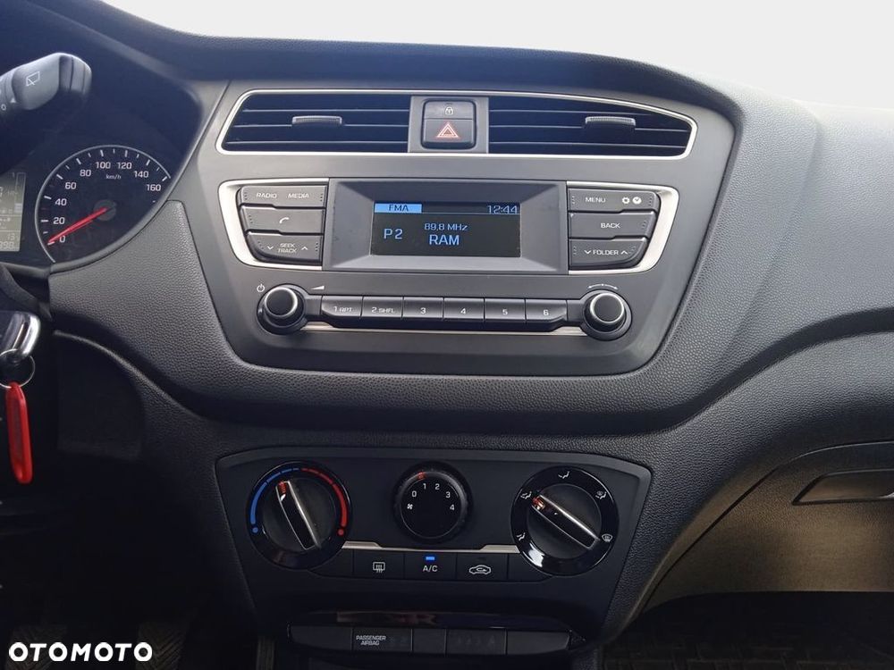 Hyundai i20 1.2 Classic Plus - 18