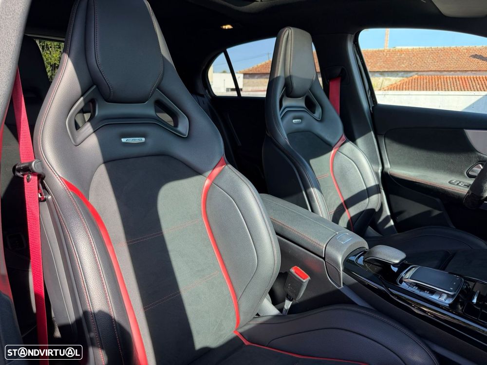 Mercedes-Benz A 35 AMG 4Matic Speedshift DCT 7G - 42