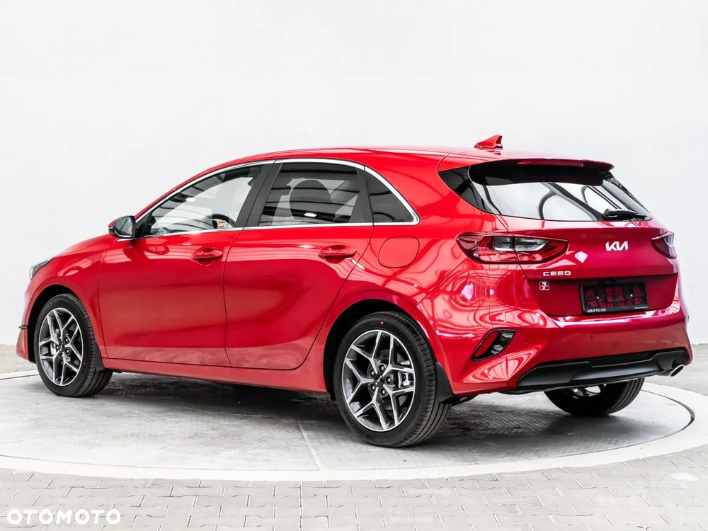 Kia Ceed 1.5 T-GDI Tribute DCT - 3