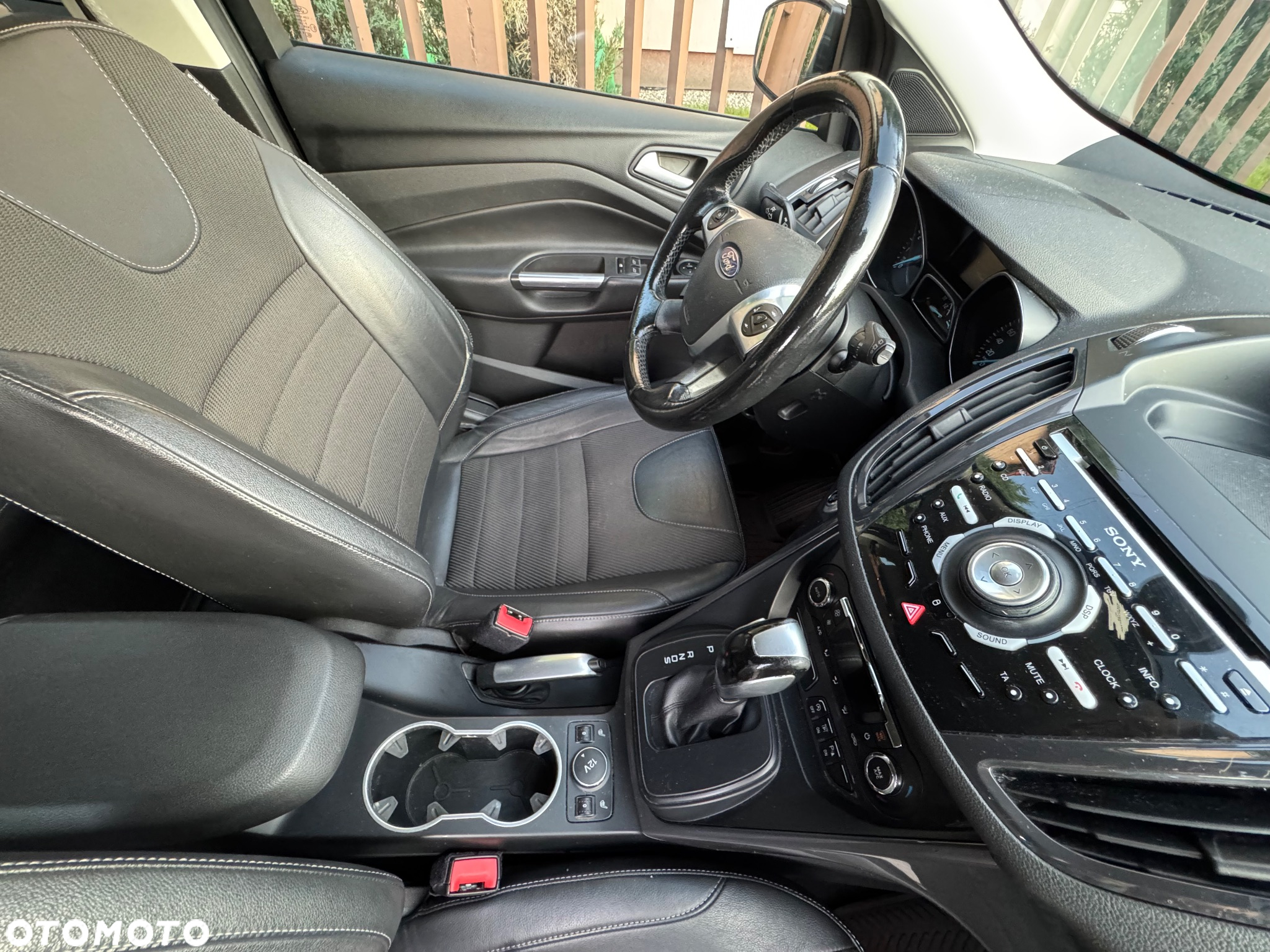 Ford Kuga 1.5 EcoBoost 4WD Titanium - 23
