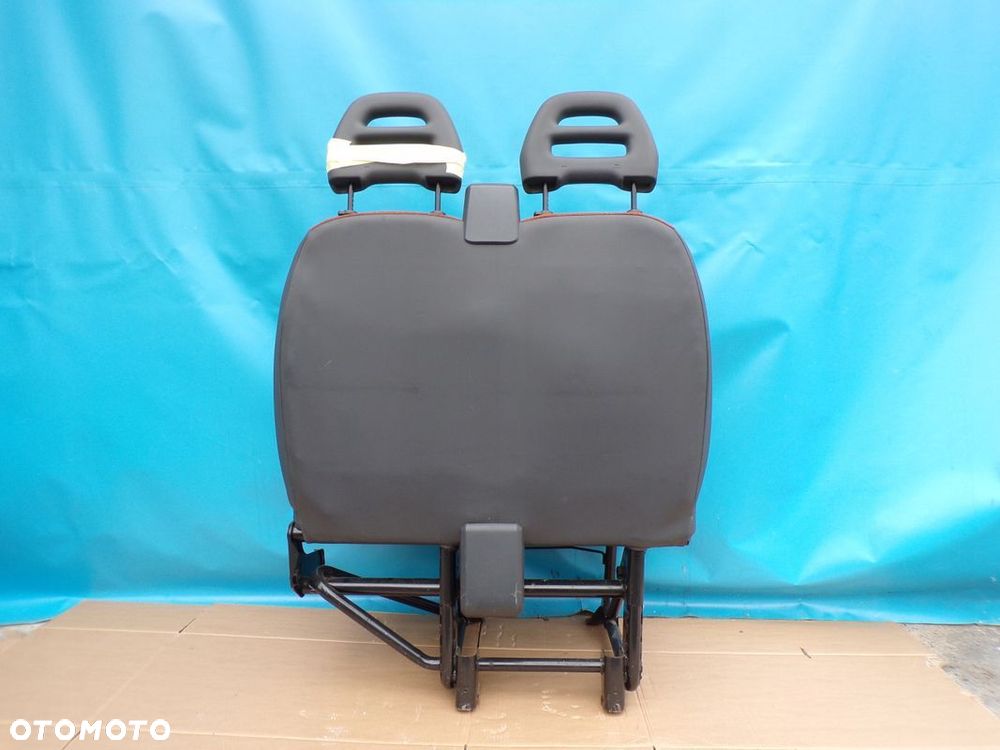 DUCATO 2006- fotel PODWÓJNY KANAPA pasażera prawy ze STOLIKIEM RUDY - 6