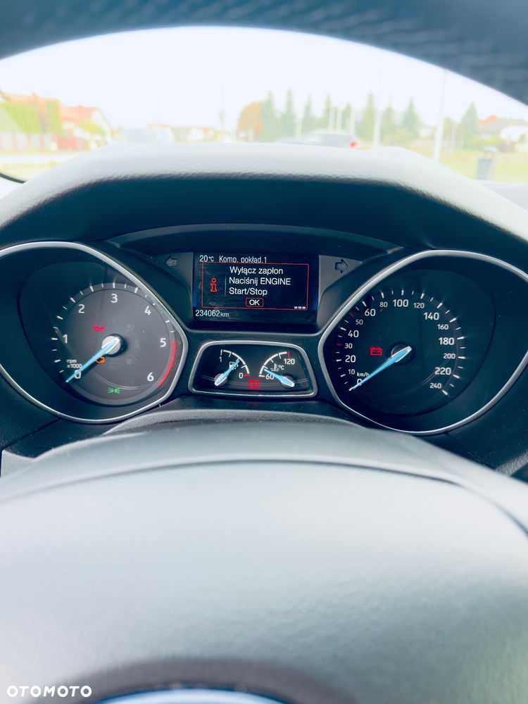 Ford Focus - 13