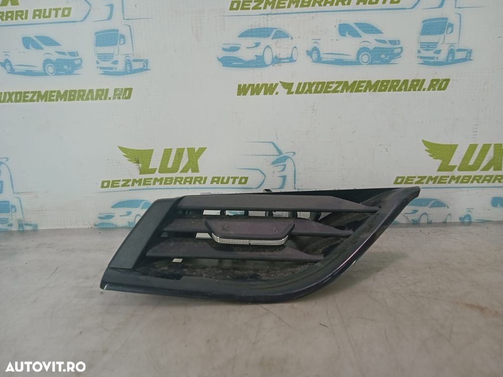 Grila ventilatie bord 5E4819701 Skoda Octavia 4 [2019 - 2024] 2.0 tdi - 1