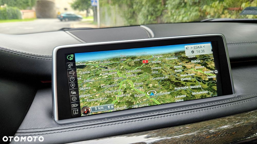 BMW X5 xDrive40d - 9