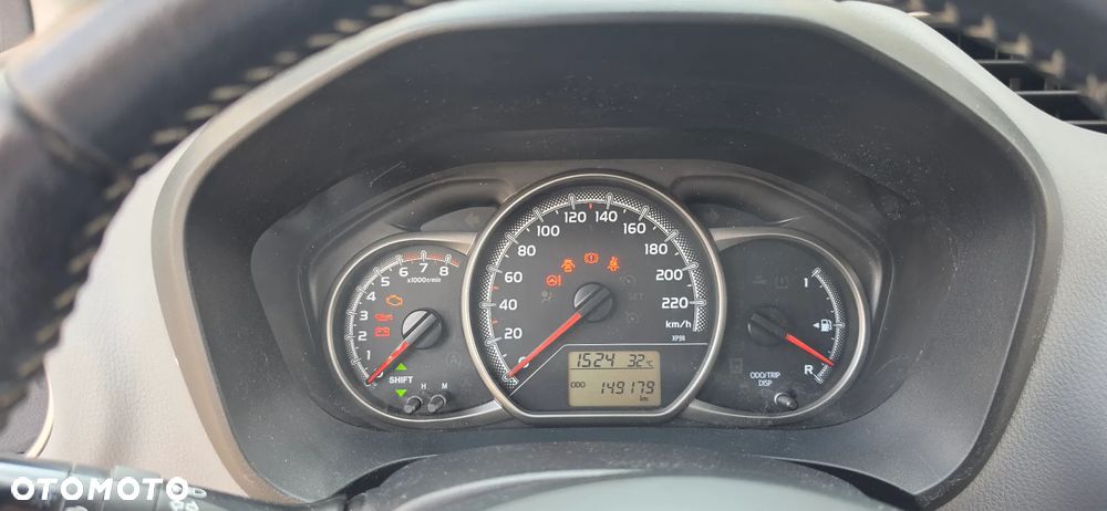 Toyota Yaris 1.33 Active EU6 - 15
