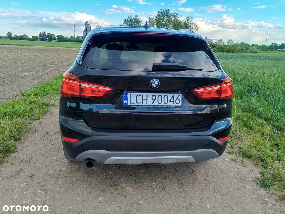 BMW X1 sDrive18d Sport Line - 10