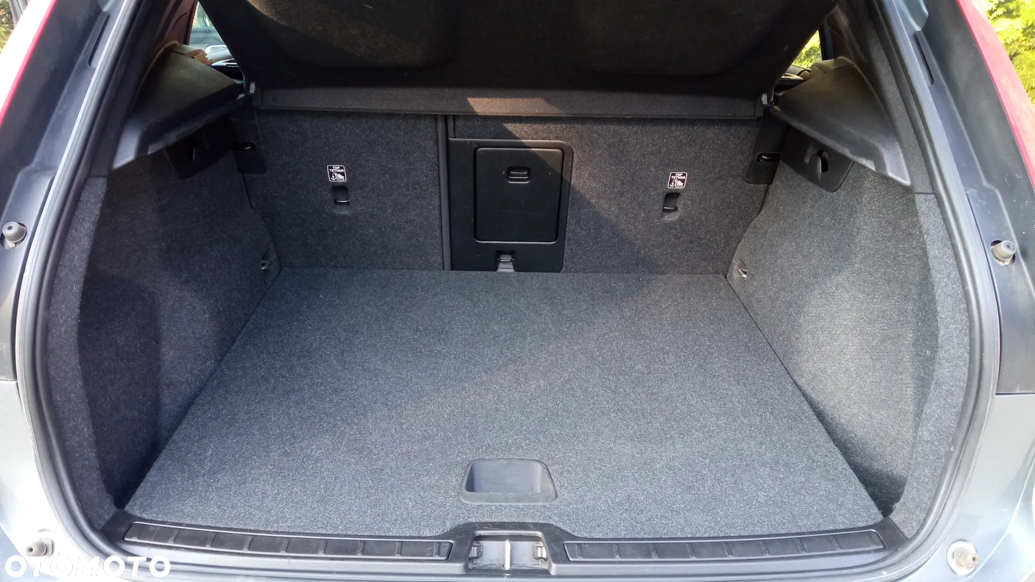 Volvo XC 40 D3 AWD Momentum Pro - 19