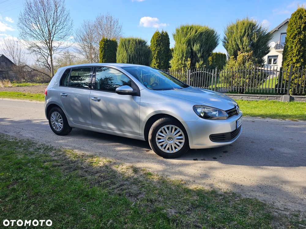 Volkswagen Golf - 28