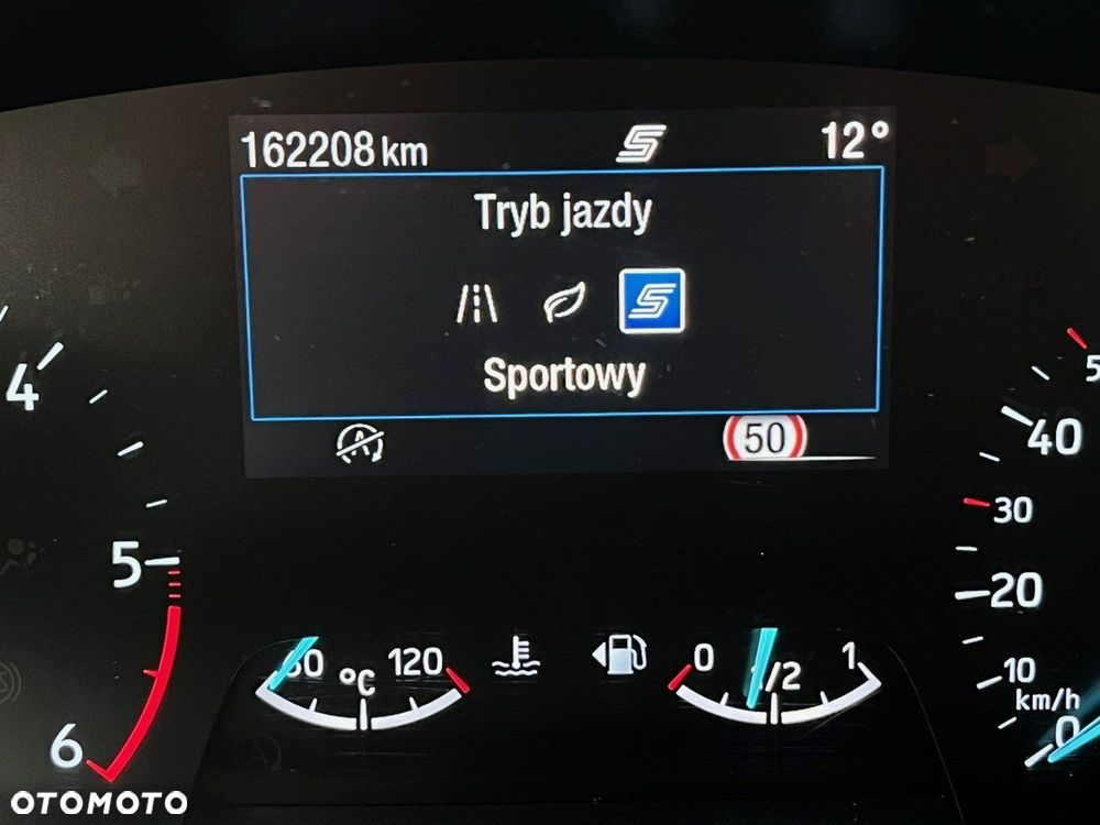 Ford Focus 1.5 EcoBlue Start-Stopp-System COOL&CONNECT - 20