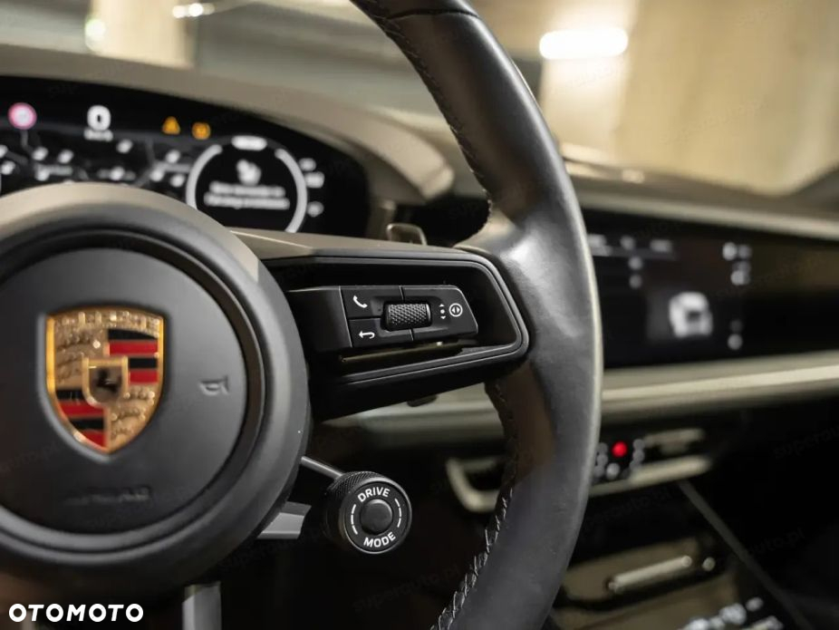 Porsche Cayenne - 8