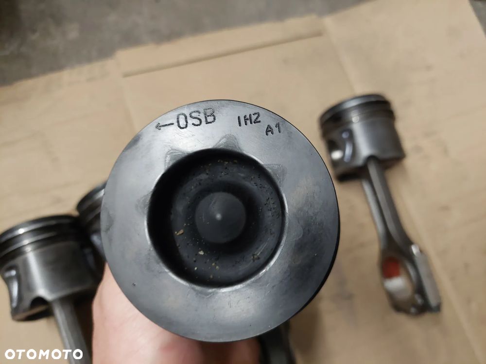 KIA HYUNDAI TŁOK TŁOKI  2.0CRDI 4CYO  RAF-AUTO CZĘŚCI - 12