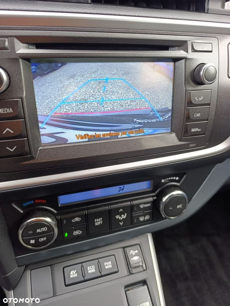 Toyota Auris - 7