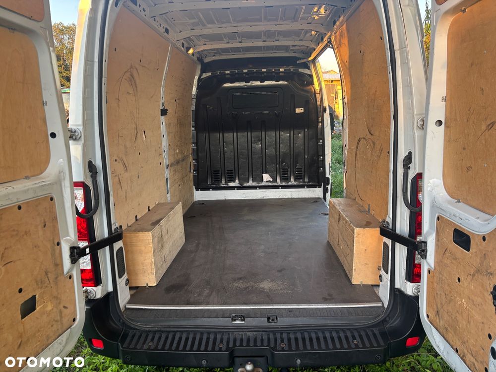 Renault Master - 18