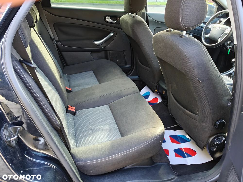 Ford Mondeo 2.0 TDCi Platinium X Plus (Titanium) - 8