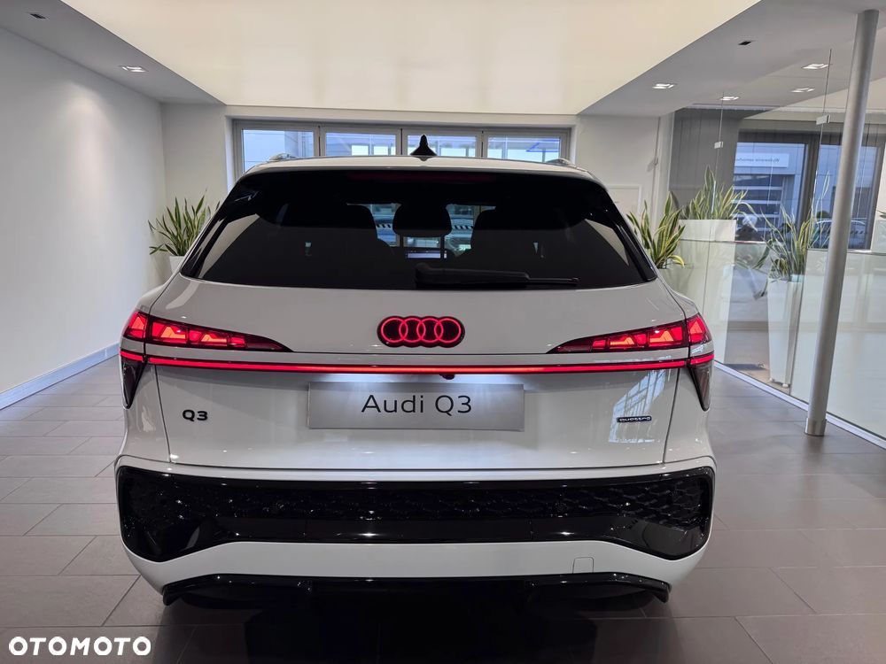 Audi Q3 TFSI 195 kW Quattro S tronic - 6