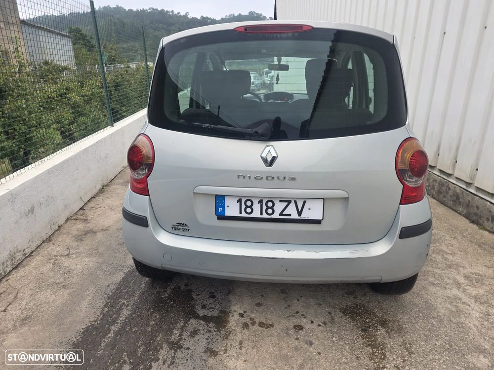 Renault Modus 2005 photo 3