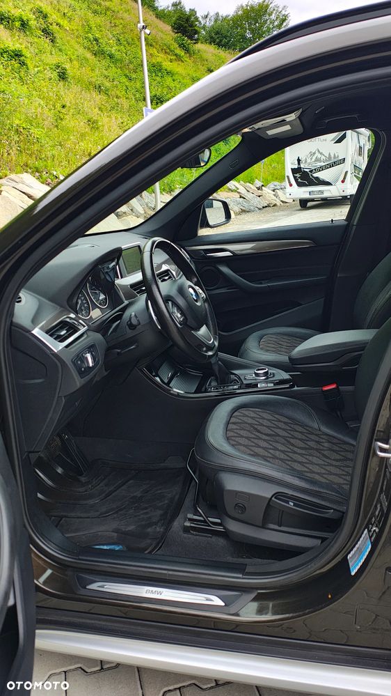 BMW X1 xDrive18d xLine - 7