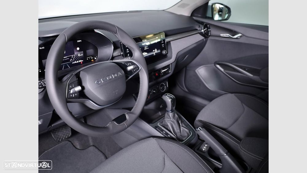 Skoda Fabia 1.0 TSI Selection DSG - 9