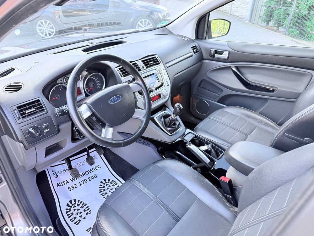 Ford Kuga 2.0 TDCi 4x4 Titanium - 19