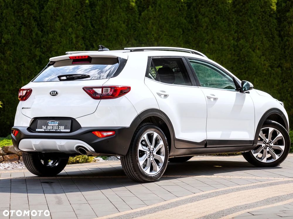 Kia Stonic 1.4 L - 5