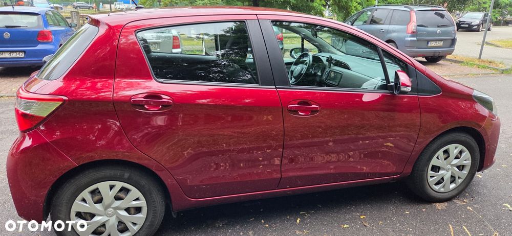 Toyota Yaris 1.5 Premium CVT - 17