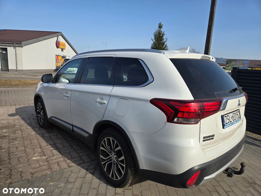 Mitsubishi Outlander 2.0 2WD CVT Diamant - 8
