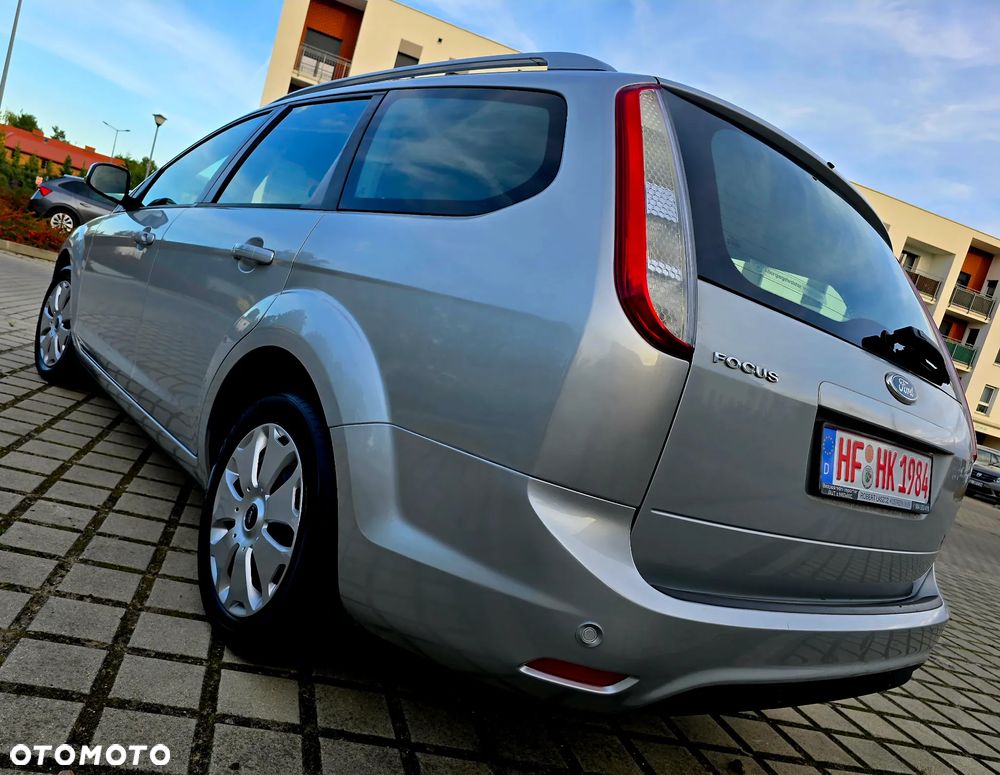 Ford Focus 1.6 16V Titanium - 9