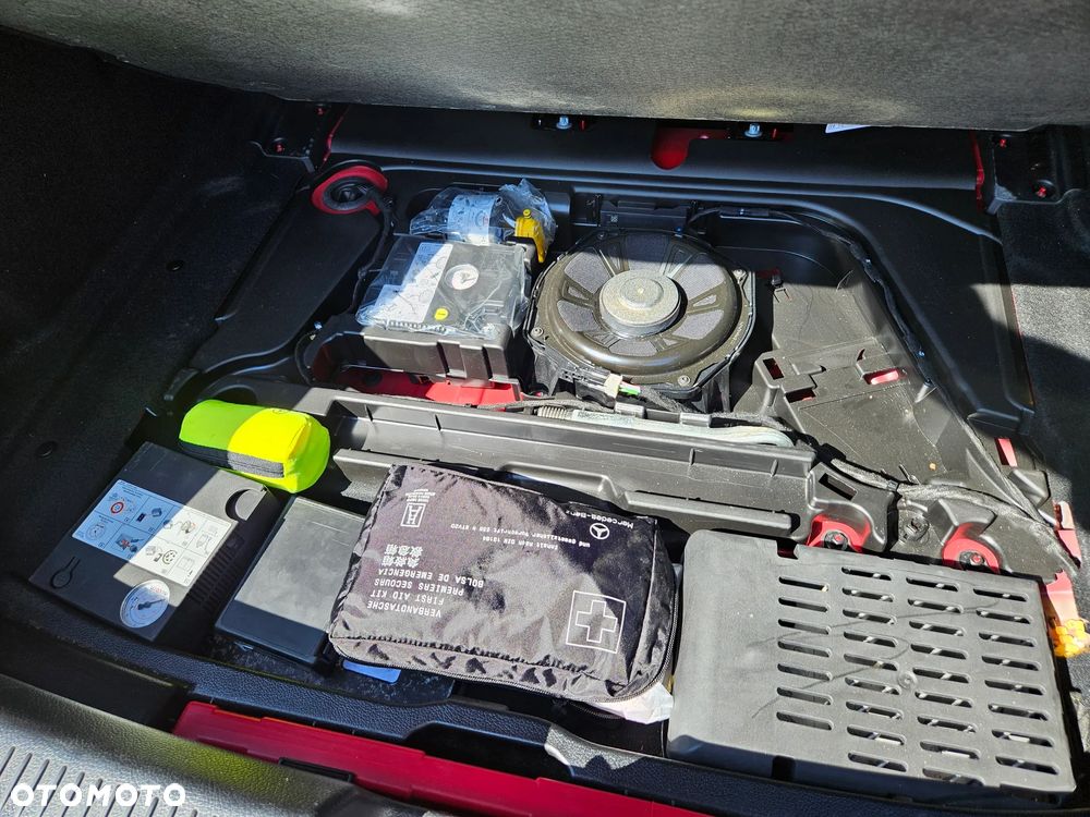 Mercedes-Benz Klasa A 200 Advanced AMG Line - 27