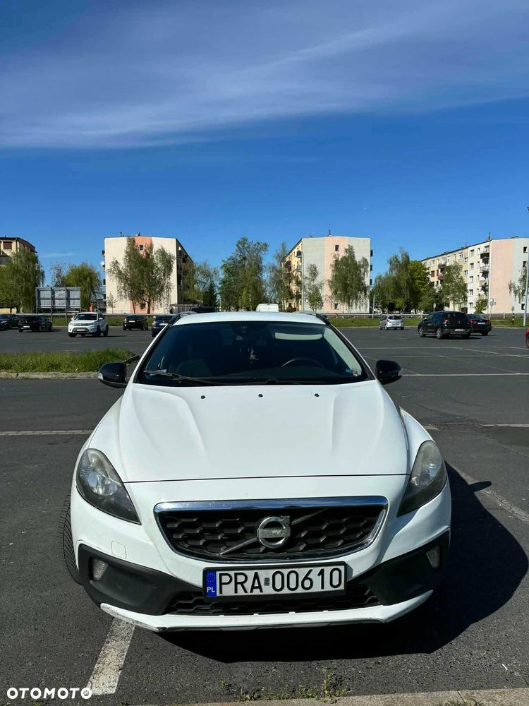 Volvo V40 Cross Country - 5