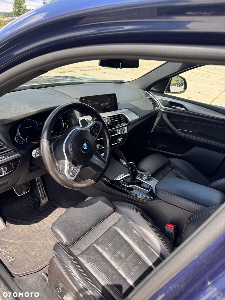 BMW X4 xDrive20d - 10