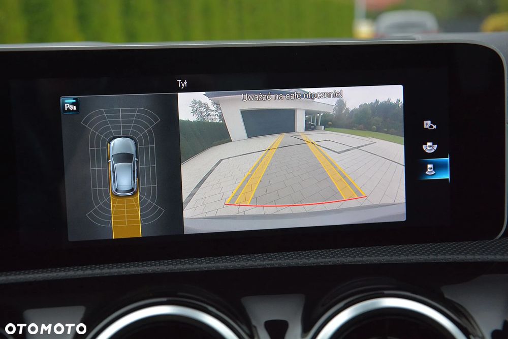 Mercedes-Benz Klasa A 180 7G-DCT AMG Line - 27