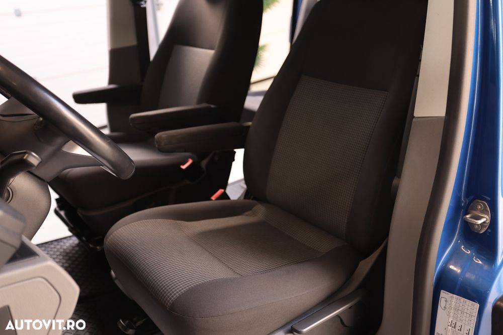 Volkswagen Caravelle LR Comfortline - 30