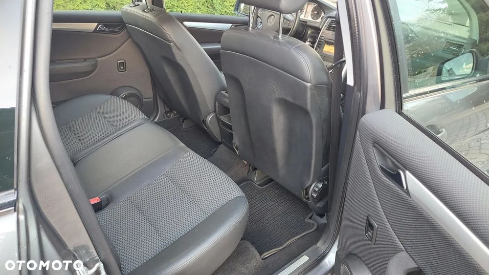 Mercedes-Benz Klasa B - 12