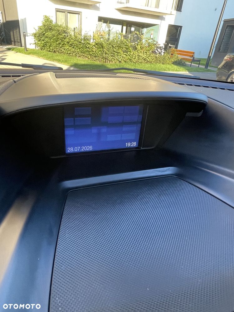 Ford Kuga 2.0 TDCi 4WD Titanium - 25