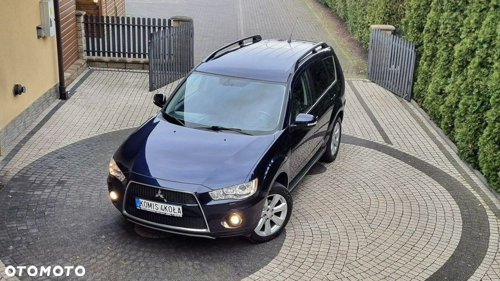 Mitsubishi Outlander - 21