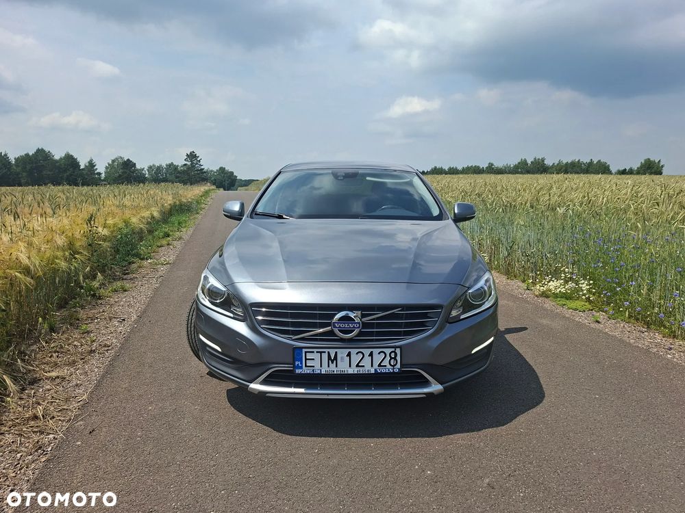 Volvo V60 D2 Drive-E Momentum - 17