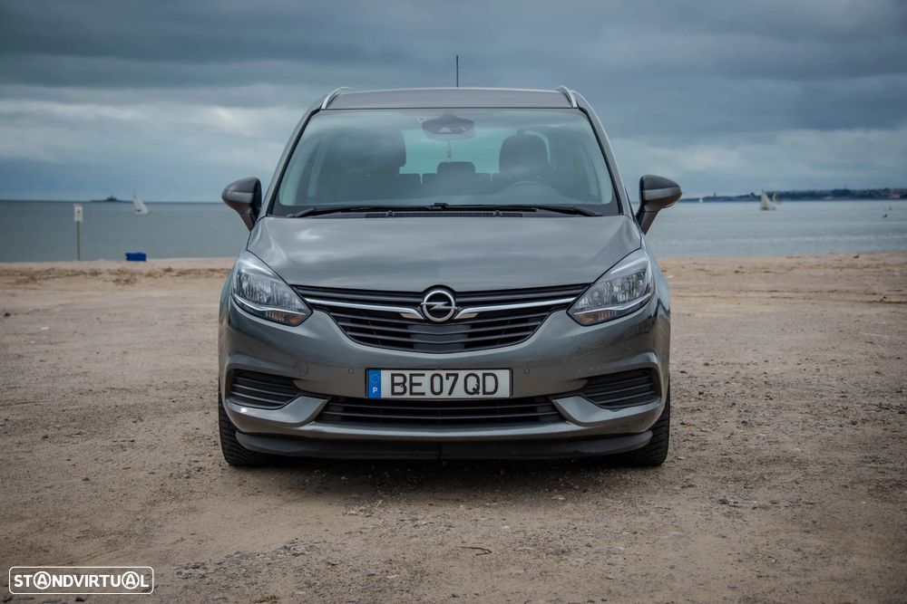 Opel Zafira 1.6 CDTi Cosmo - 4