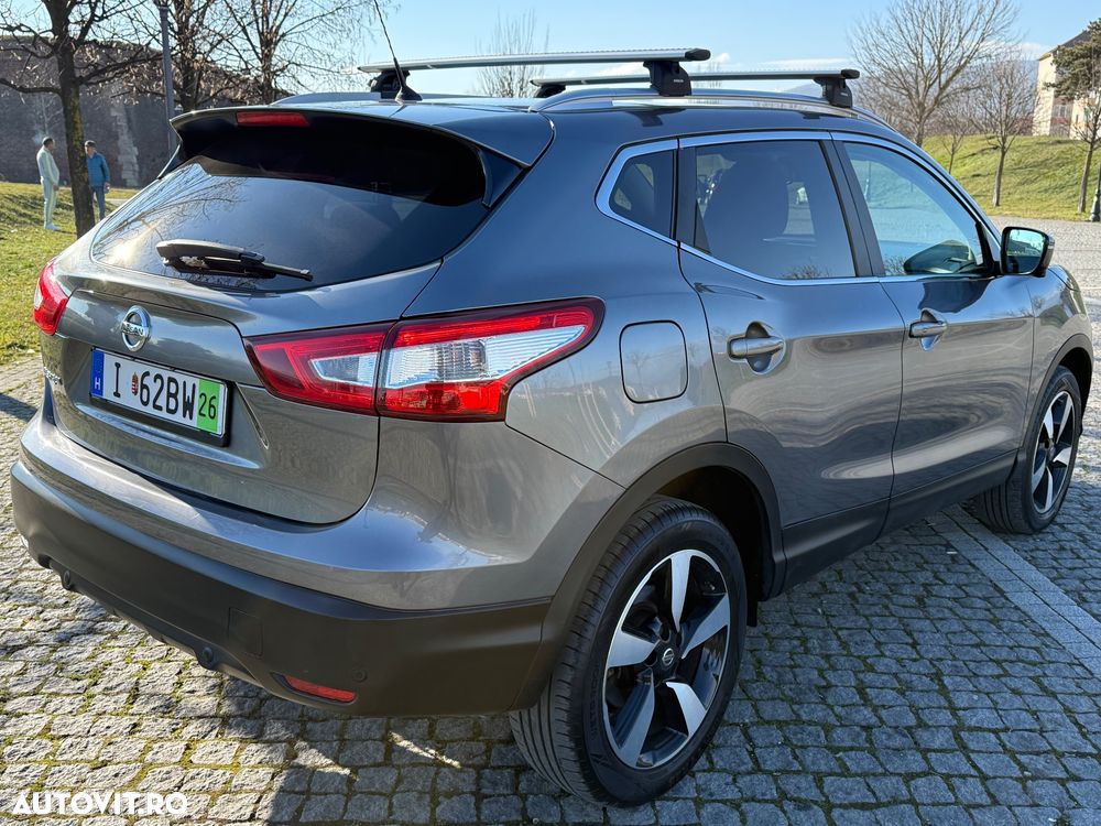 Nissan Qashqai 1.6 DCI ALL-MODE 4x4i TEKNA+ - 9