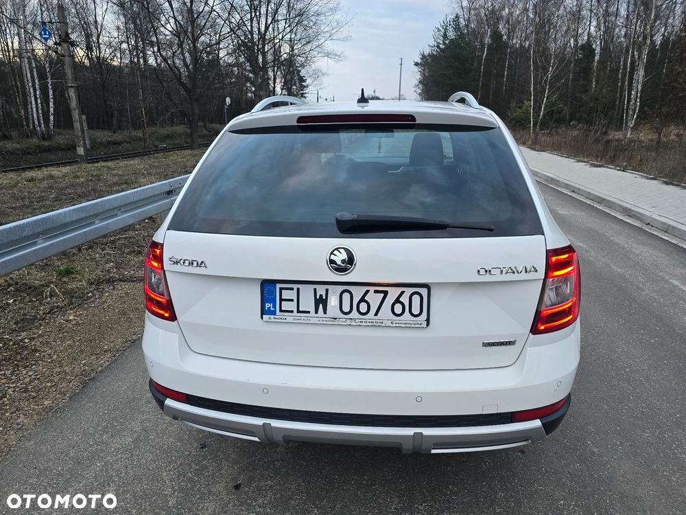 Skoda Octavia 2.0 TDI 4x4 DSG Scout - 3