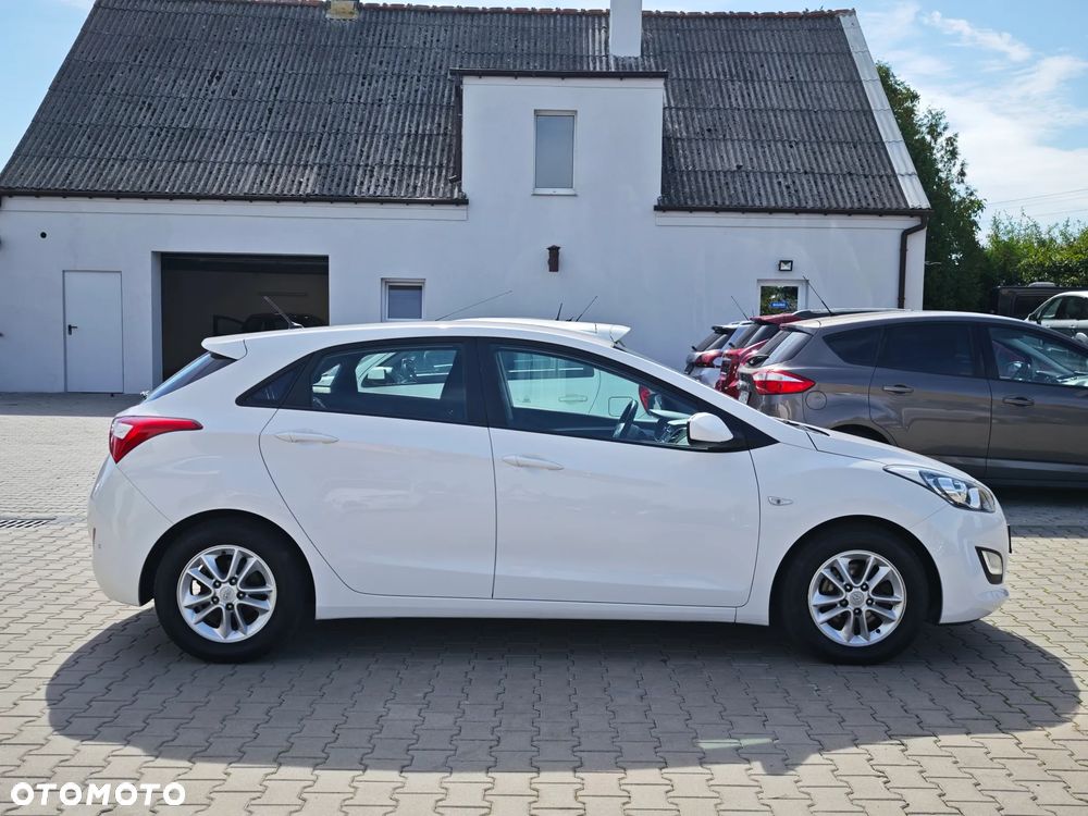 Hyundai i30 1.4 Fifa World Cup Edition - 4