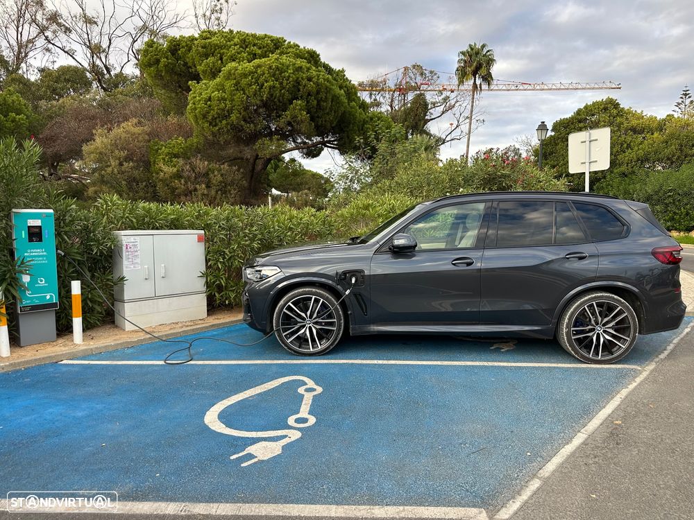 BMW X5 45 e xDrive Pack M - 23