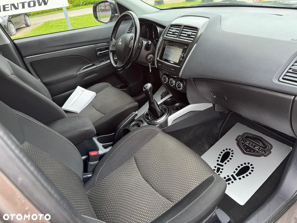 Mitsubishi ASX - 19