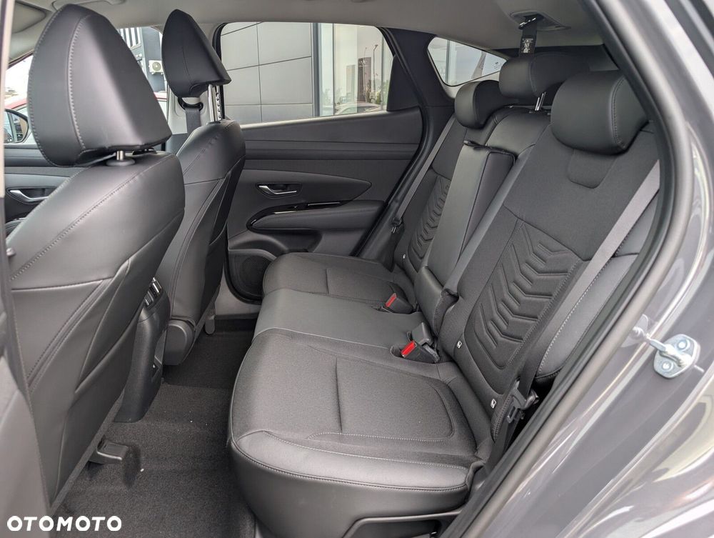 Hyundai Tucson 1.6 T-GDi Executive 2WD - 12