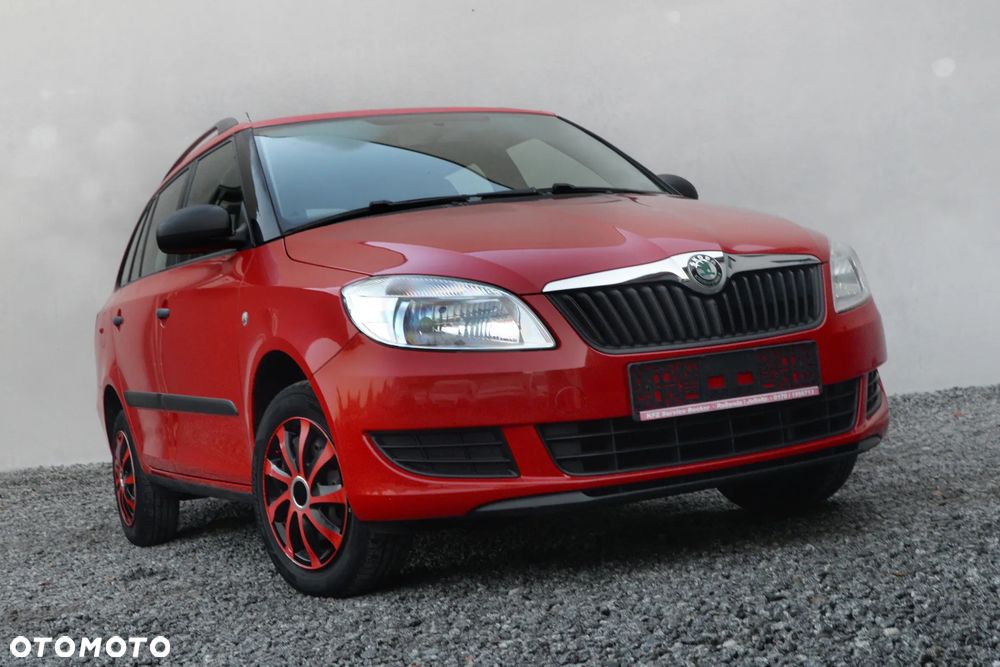 Skoda Fabia - 10