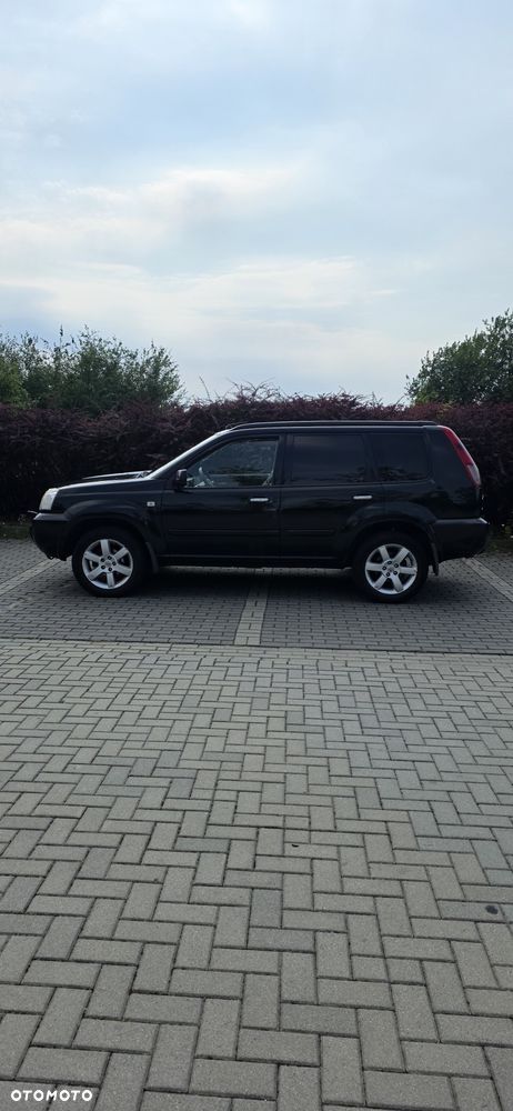 Nissan X-Trail 2.2 dCi Comfort + - 5