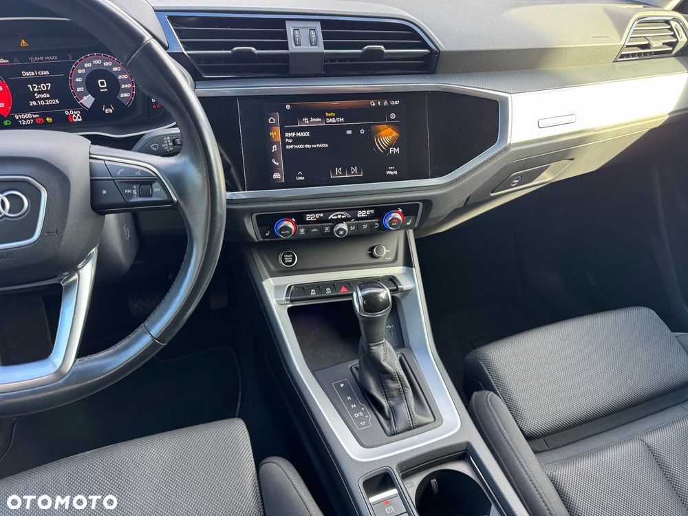 Audi Q3 40 TDI Quattro S Line S tronic - 22