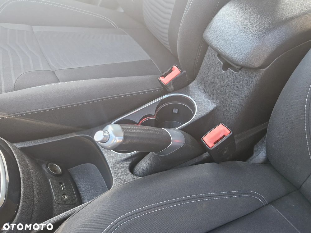 Ford Fiesta 1.6 TDCi ECOneticTitanium ASS - 12