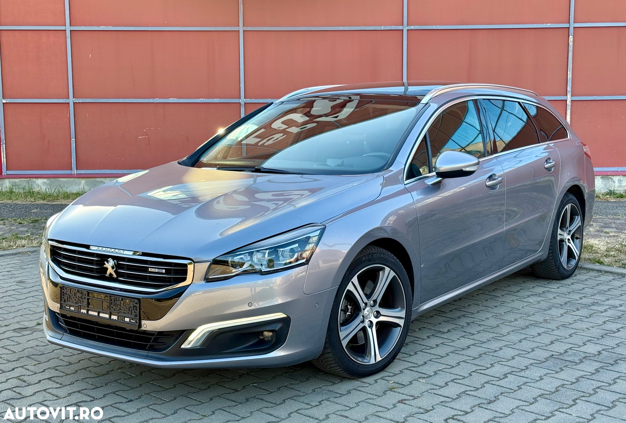 Peugeot 508 SW BlueHDi 180 EAT6 Stop&Start GT - 20