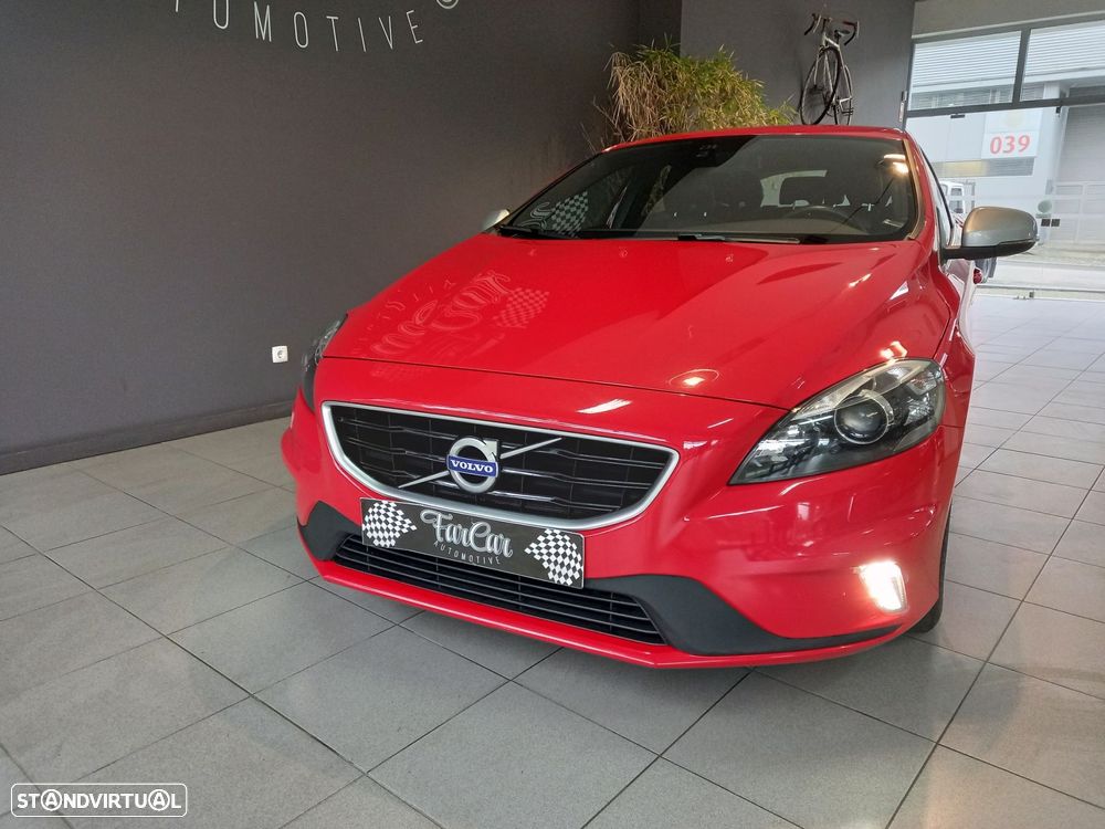 Volvo V40 2.0 D2 R-Design - 22